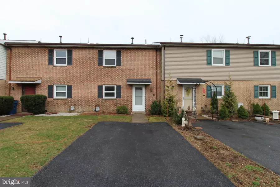 15 DARTMOUTH CT, Mechanicsburg, PA 17055