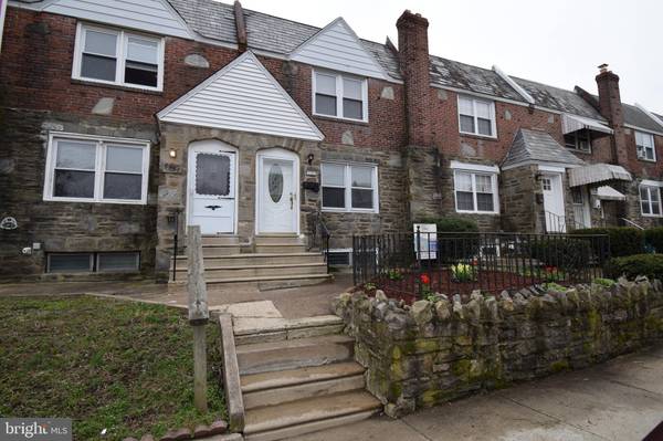 6858 RADBOURNE RD, Upper Darby, PA 19082