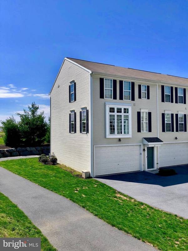 3021 MERIDIAN COMMONS #D, Mechanicsburg, PA 17055