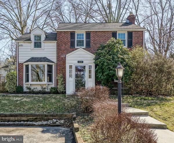 210 GLENDALOUGH RD, Glenside, PA 19038