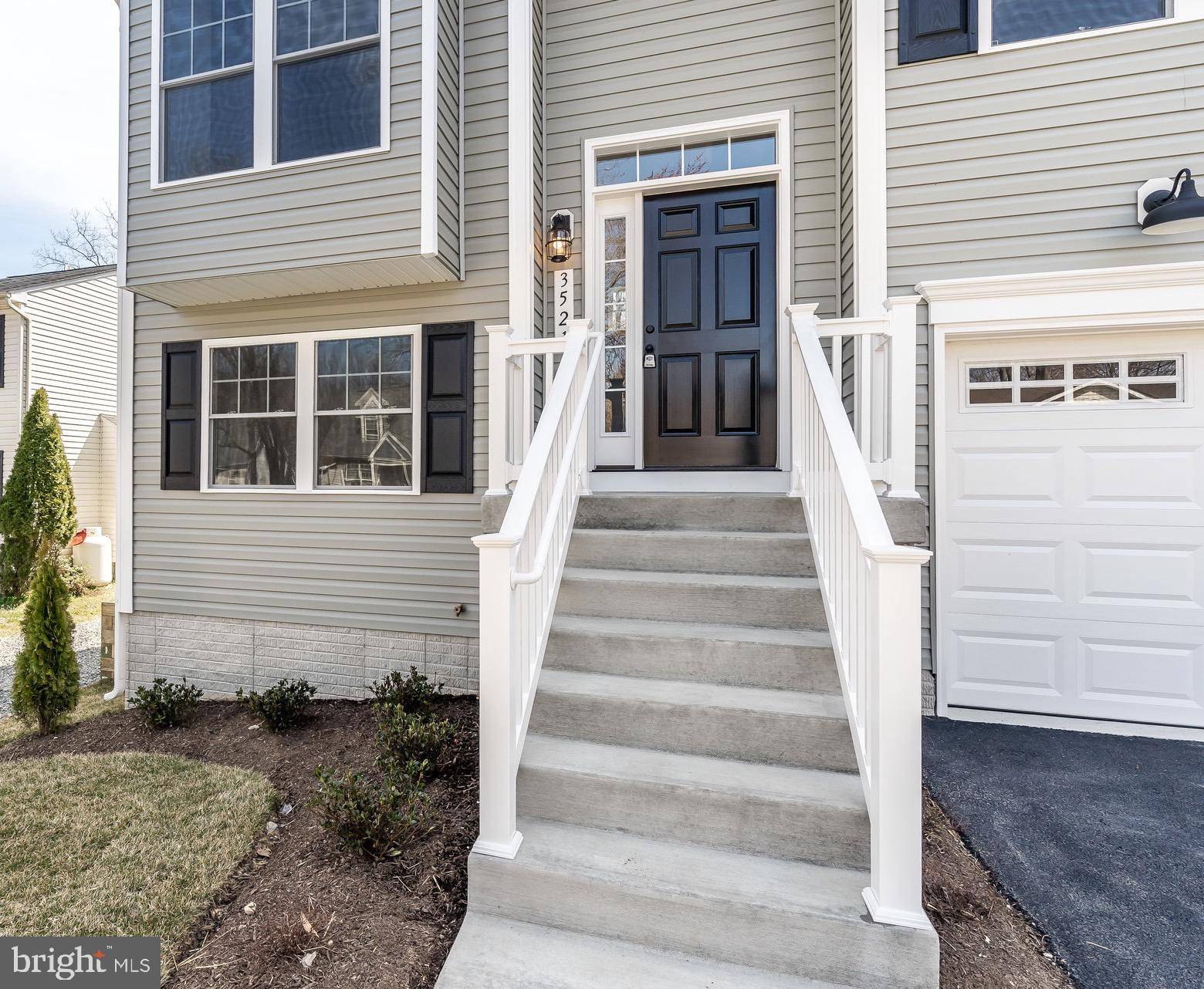 Laurel, MD 20724,3521 OAK RD