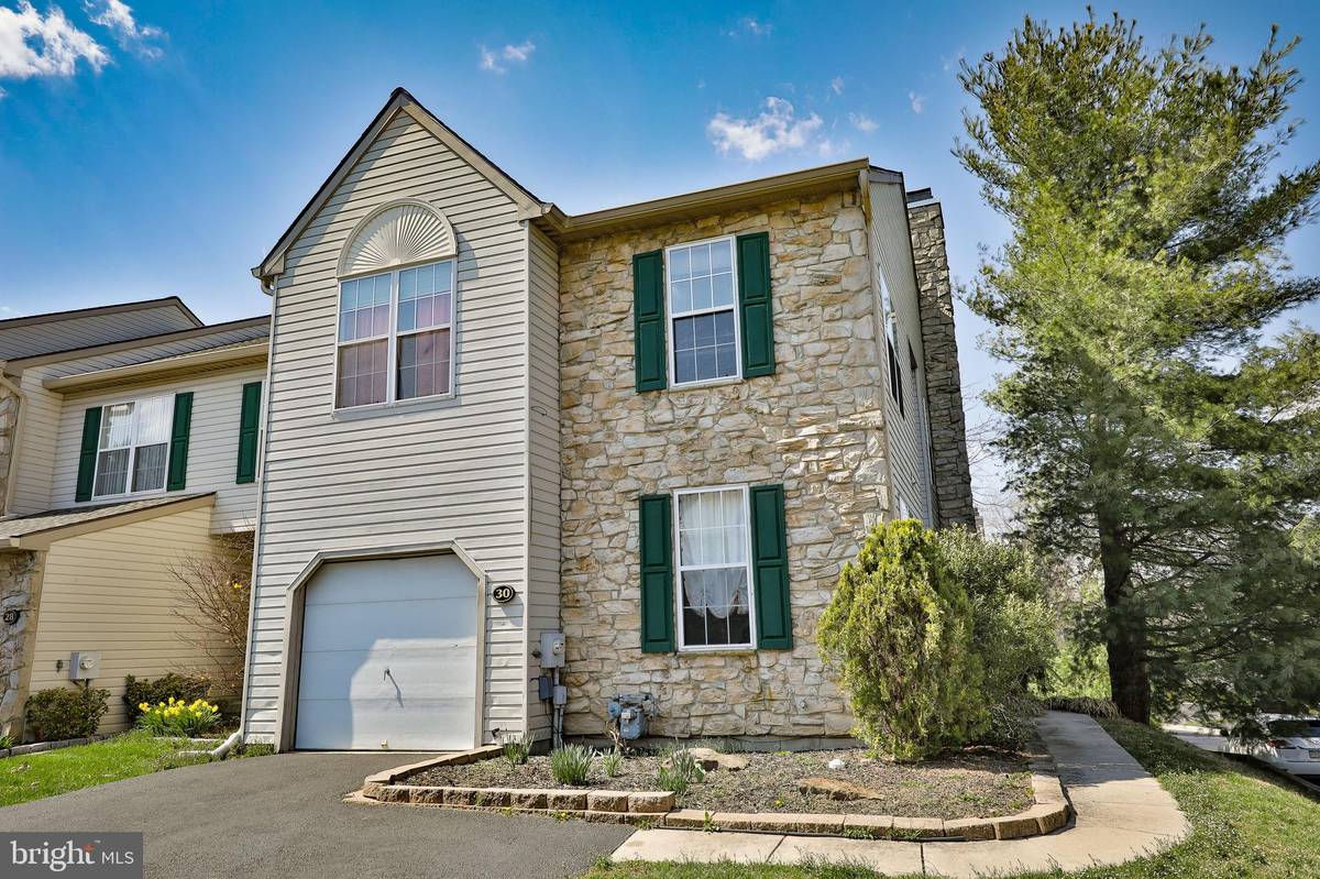 Norristown, PA 19403,30 ESSEX CT