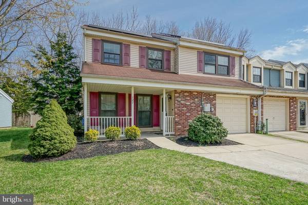 127 CALDERWOOD LN, Mount Laurel, NJ 08054