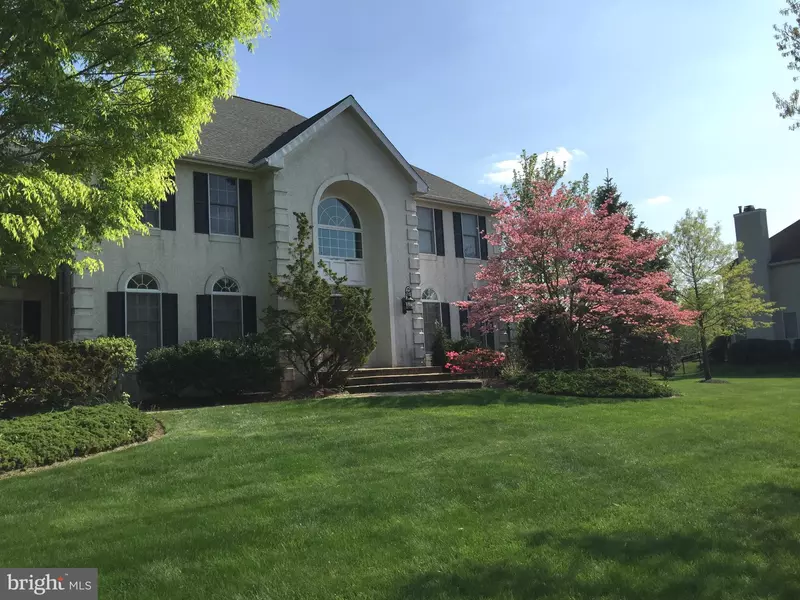 3 CARDINAL DR, Princeton Junction, NJ 08550