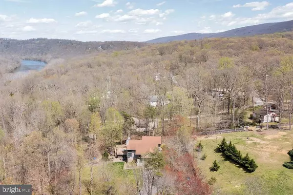 Harpers Ferry, WV 25425,39 CONIFER CT