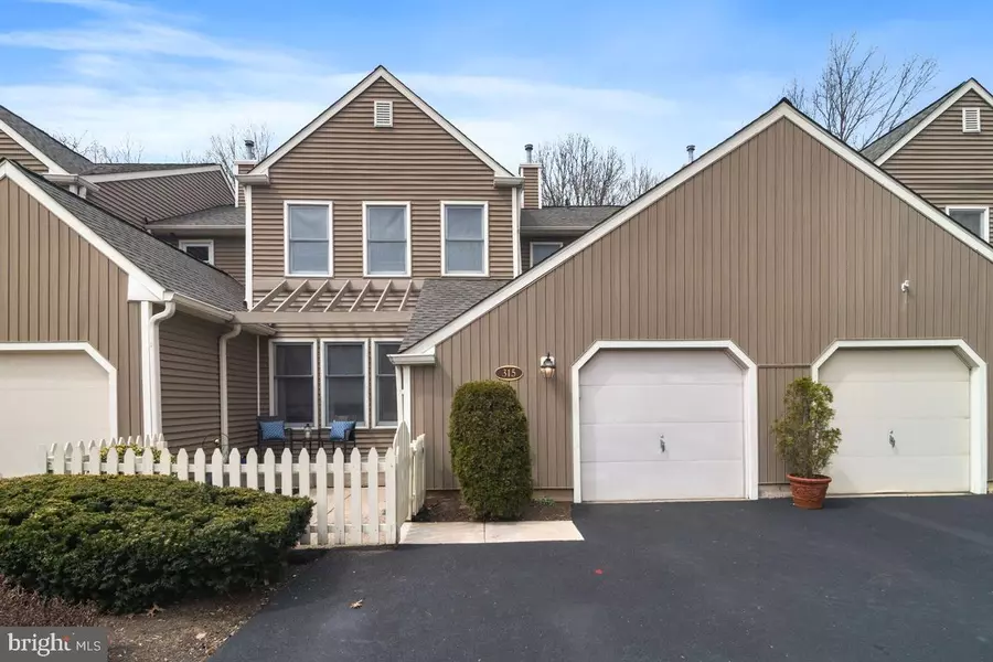 315 ROWANTREE CIR, Yardley, PA 19067