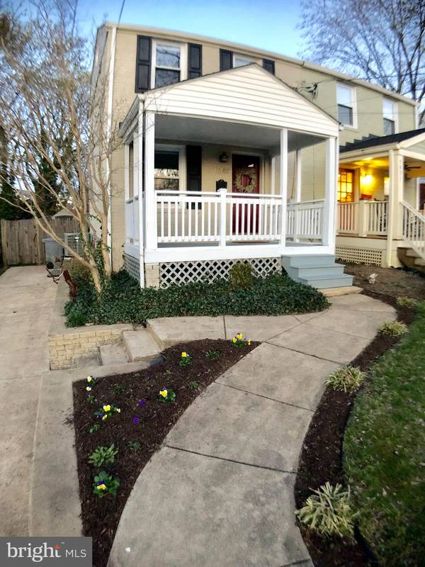 5849 MONTICELLO RD, Alexandria, VA 22303