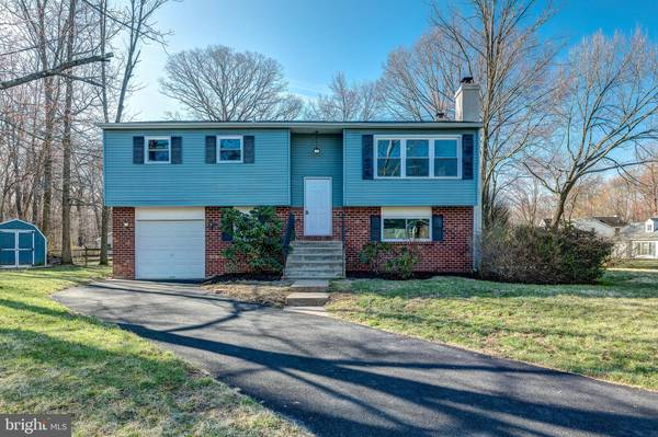 414 ROBIN CIR, Langhorne, PA 19047