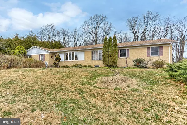 1830 S PLEASANT VALLEY RD, Westminster, MD 21158