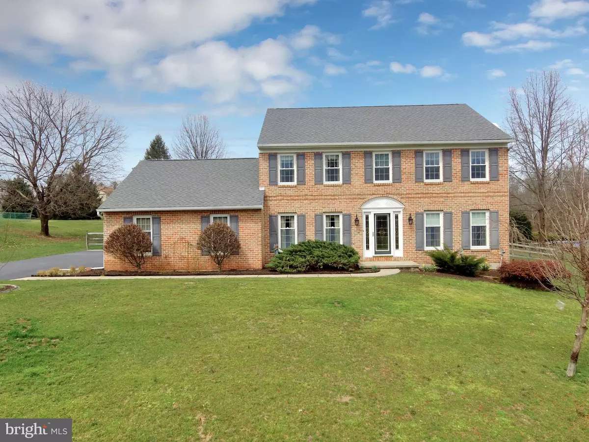 Douglassville, PA 19518,16 PINE LN