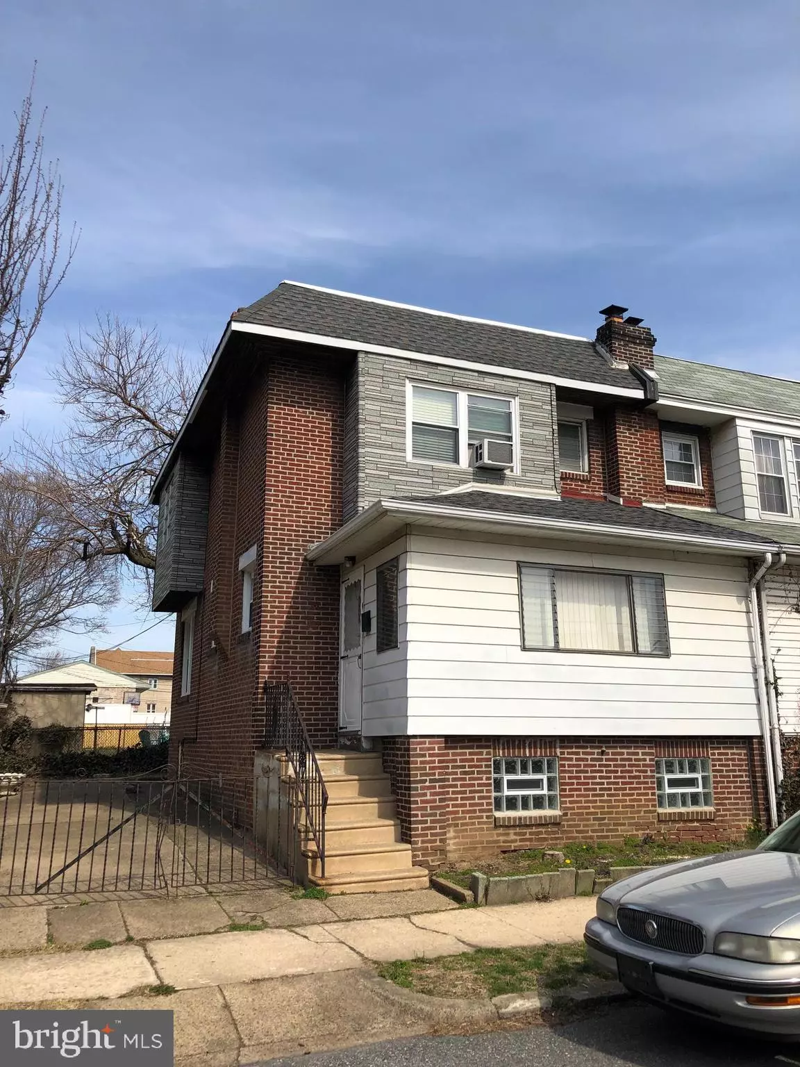 Philadelphia, PA 19135,6042 COTTAGE ST