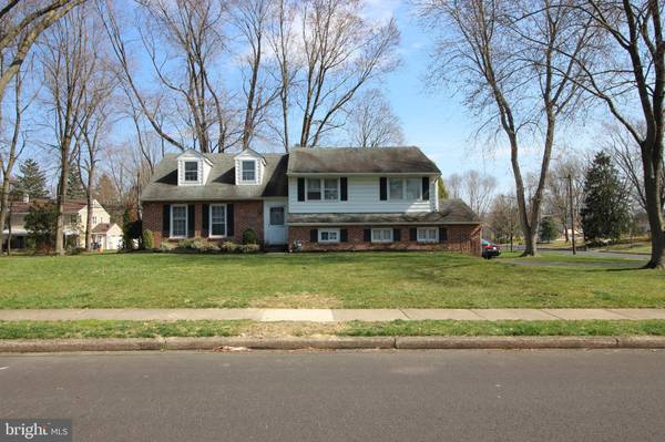 3835 SHELLEY RD, Huntingdon Valley, PA 19006