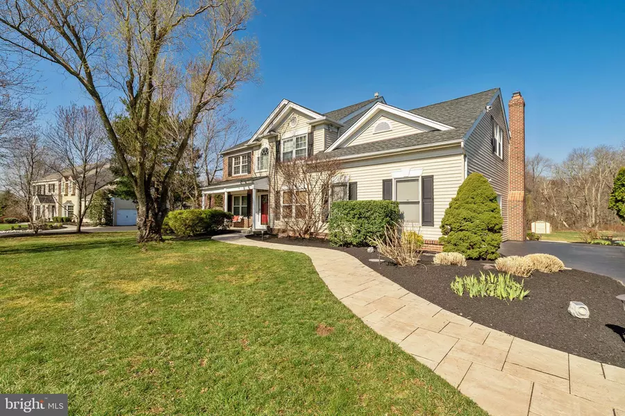 176 SUNSET VIEW DR, Doylestown, PA 18901