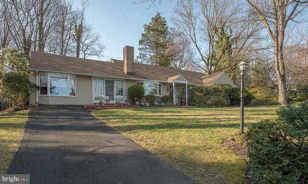 916 PEMBROKE RD, Jenkintown, PA 19046