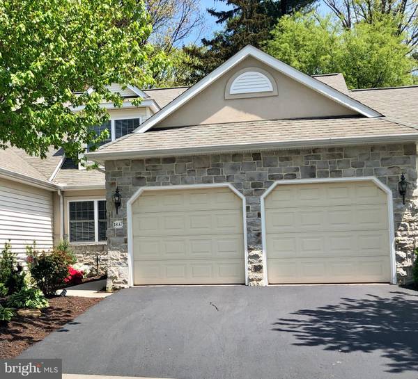 1837 WINDSONG LN, Lancaster, PA 17602