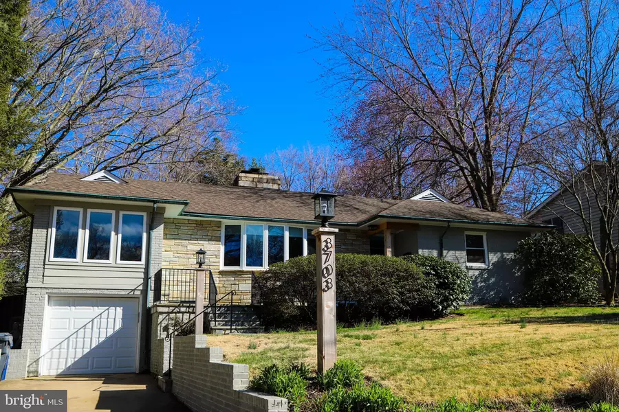 3703 TOLLGATE TER, Falls Church, VA 22041