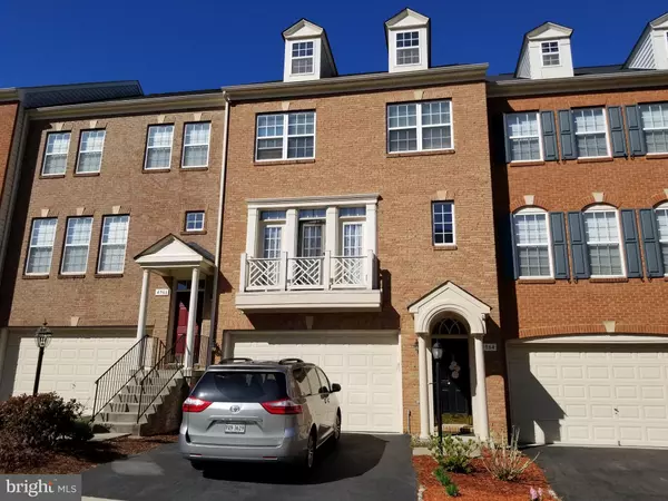 4964 VAIL RIDGE LN, Fairfax, VA 22030