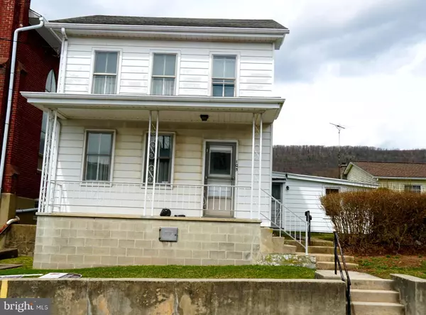 105 E WICONISCO ST, Muir, PA 17957