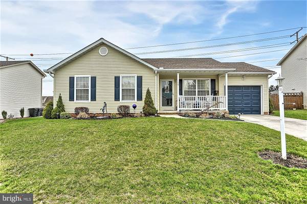 106 COMANCHE TRL, Hanover, PA 17331