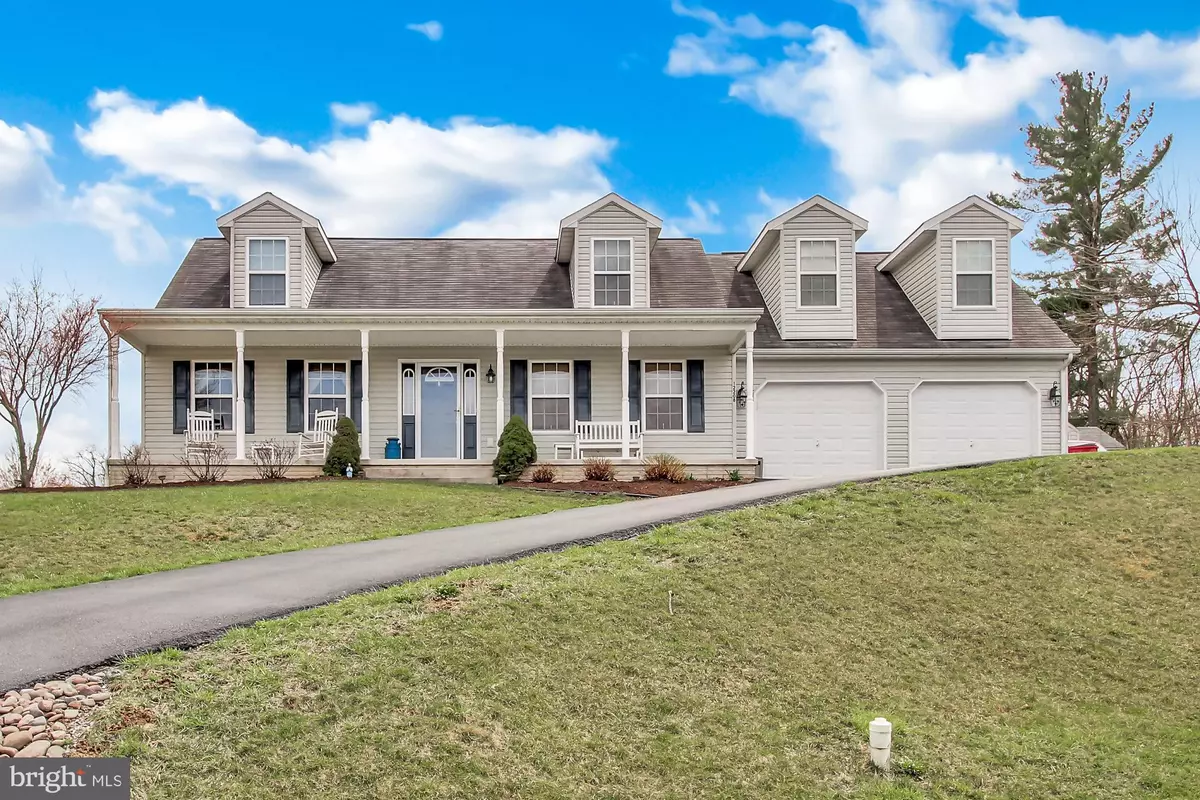 Waynesboro, PA 17268,12208 RED HAWK DR