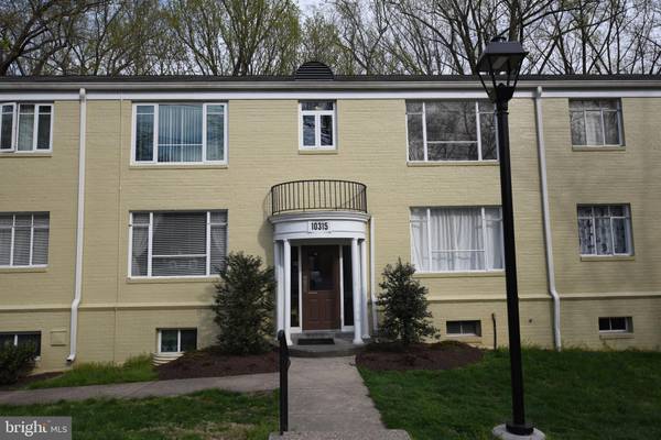 10315 MONTROSE AVE #102, Bethesda, MD 20814