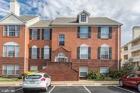 668 GATEWAY DR SE #415, Leesburg, VA 20175