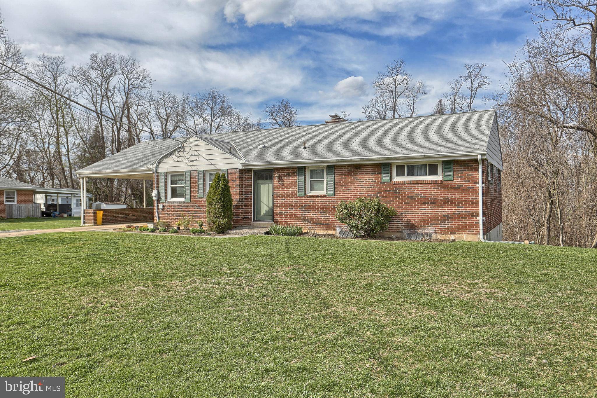 123 DILLER RD, New Cumberland, PA 17070