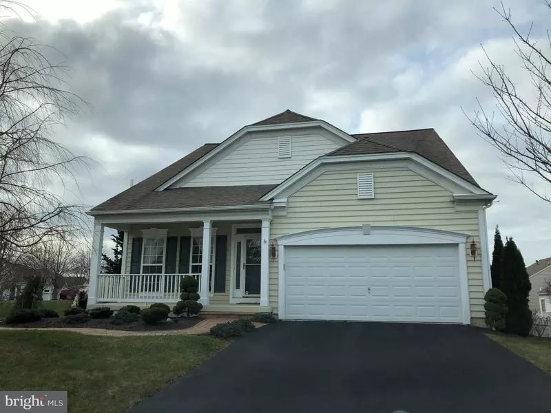 303 ASTILBE DR, Kennett Square, PA 19348