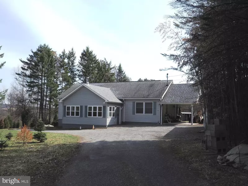 41 ARCHERY CLUB RD, New Ringgold, PA 17960