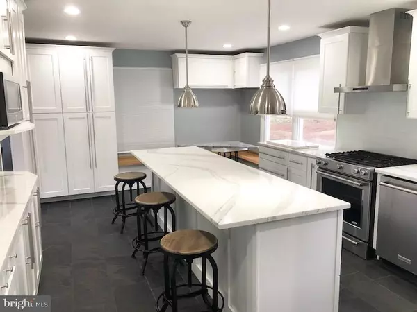 Phoenixville, PA 19460,464 FREEMONT ST