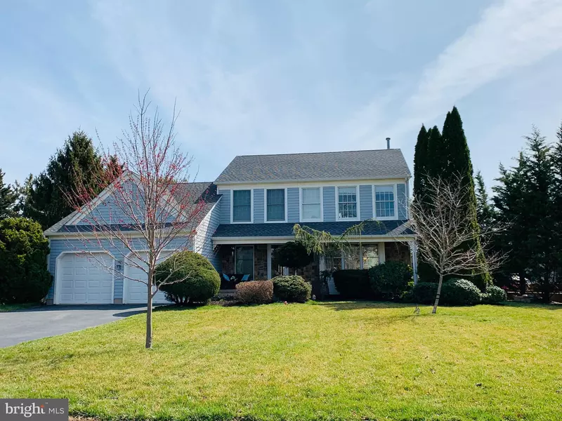 4 ADAMS CT, Plainsboro, NJ 08536