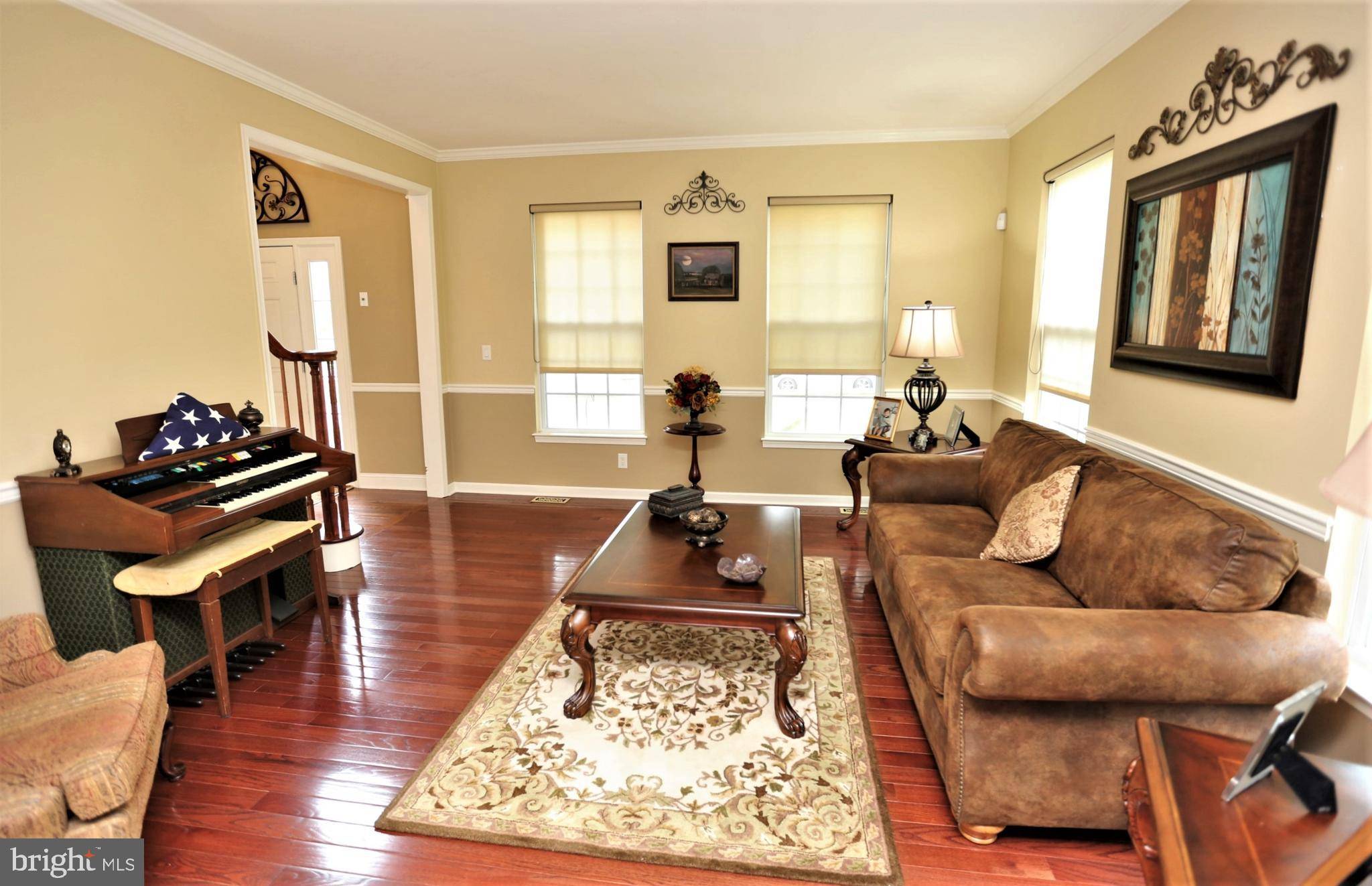 Monroe Township, NJ 08831,16 MACFARLANE CIR