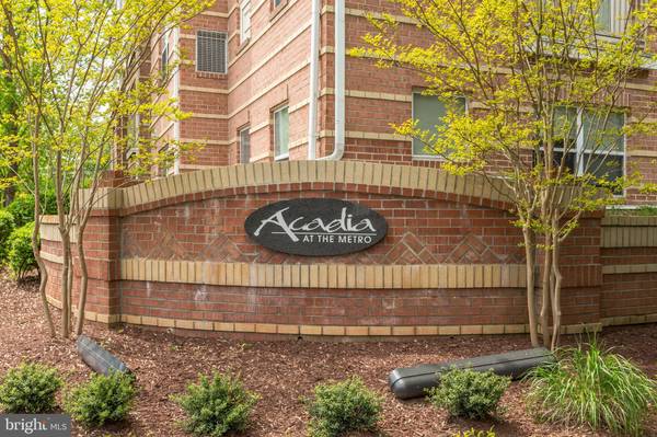 9480 VIRGINIA CENTER BLVD #224, Vienna, VA 22181