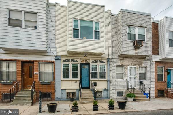 2122 S LAMBERT ST, Philadelphia, PA 19145