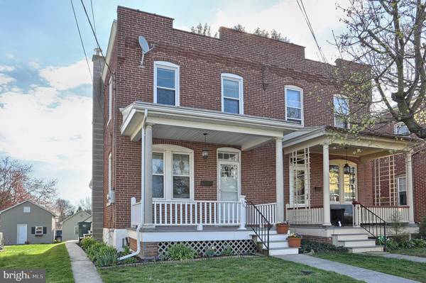 14 N JACKSON ST, Strasburg, PA 17579