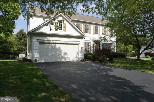 1 ELDER LN, Lafayette Hill, PA 19444