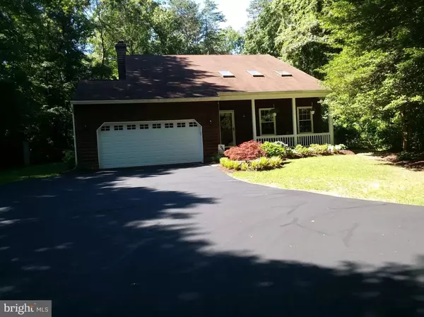 1371 WATERCRESS CT, Pasadena, MD 21122