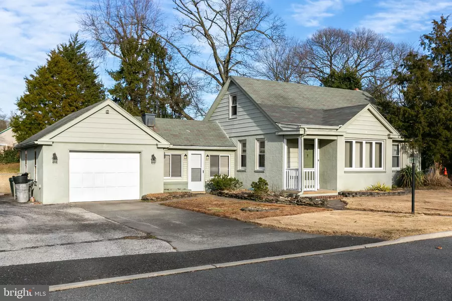 121 BREWER, Blackwood, NJ 08012