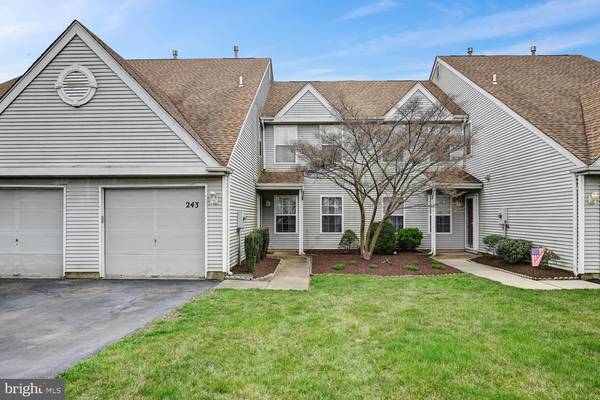 243 BIRCH HOLLOW, Bordentown, NJ 08505