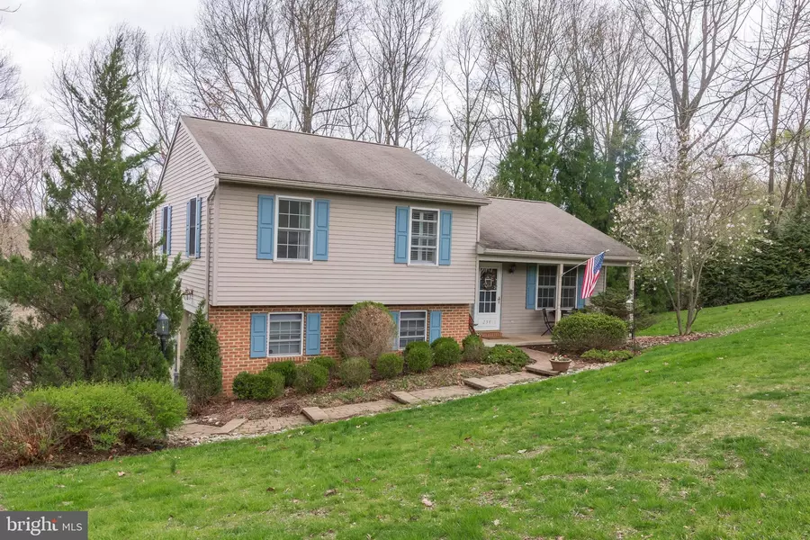 234 COLLAMER RD, Oxford, PA 19363