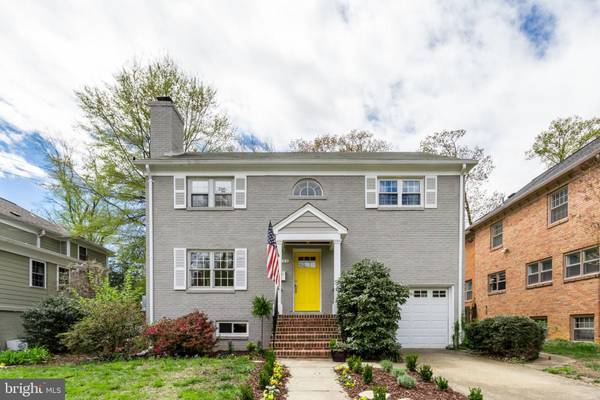 2700 VALLEY DR, Alexandria, VA 22302