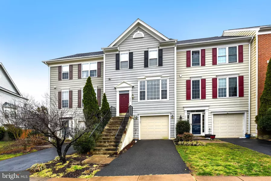 242 CONNERY TER SW, Leesburg, VA 20175