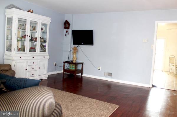 Manassas Park, VA 20111,8626 BURNSIDE CT