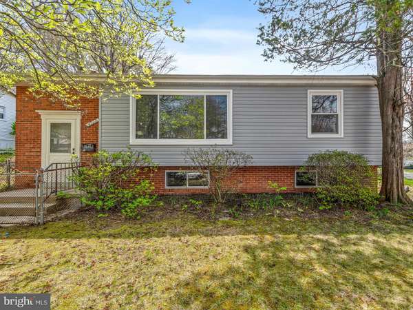 4720 ARBUTUS AVE, Rockville, MD 20853