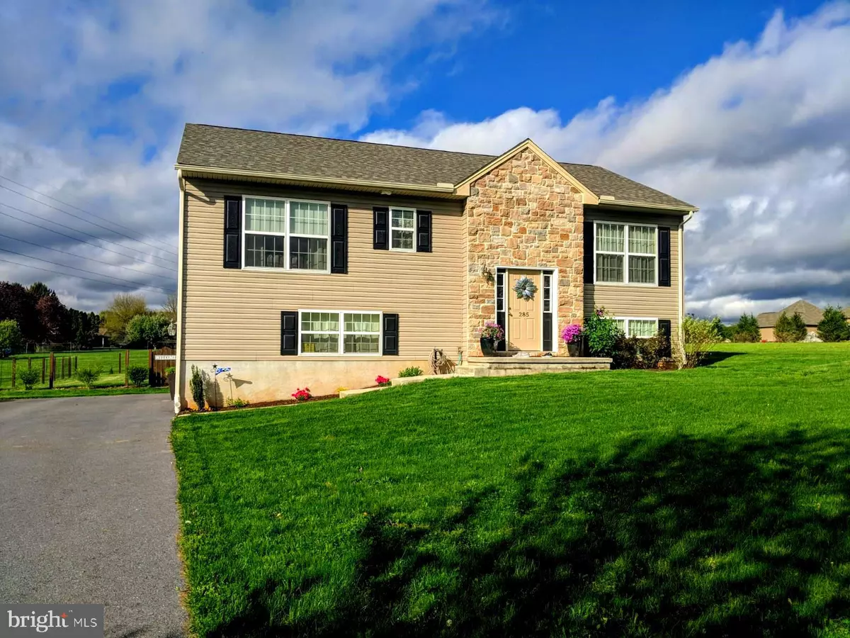 Hummelstown, PA 17036,285 ELLE WAY