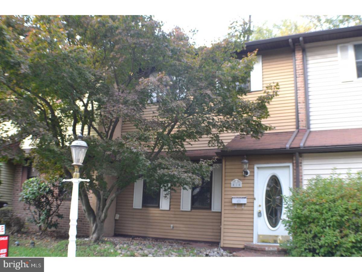 Langhorne, PA 19053,414 LAKEVIEW CT