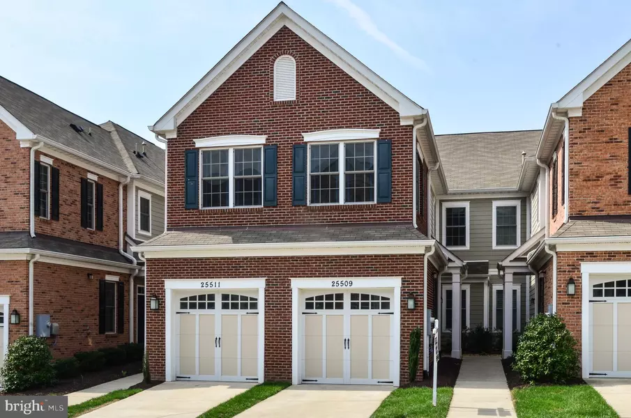 25509 FELTRE TER, Chantilly, VA 20152