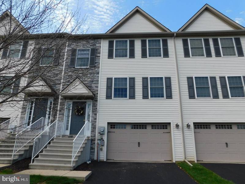 122 GENTLEMENS WAY, Lancaster, PA 17603