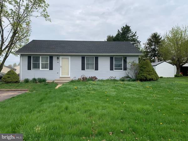 60 BROWNS DAM RD, New Oxford, PA 17350