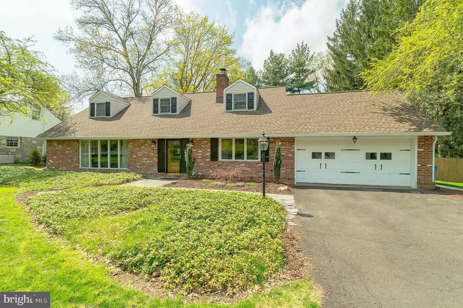 5 MORNINGSIDE DR, Yardley, PA 19067